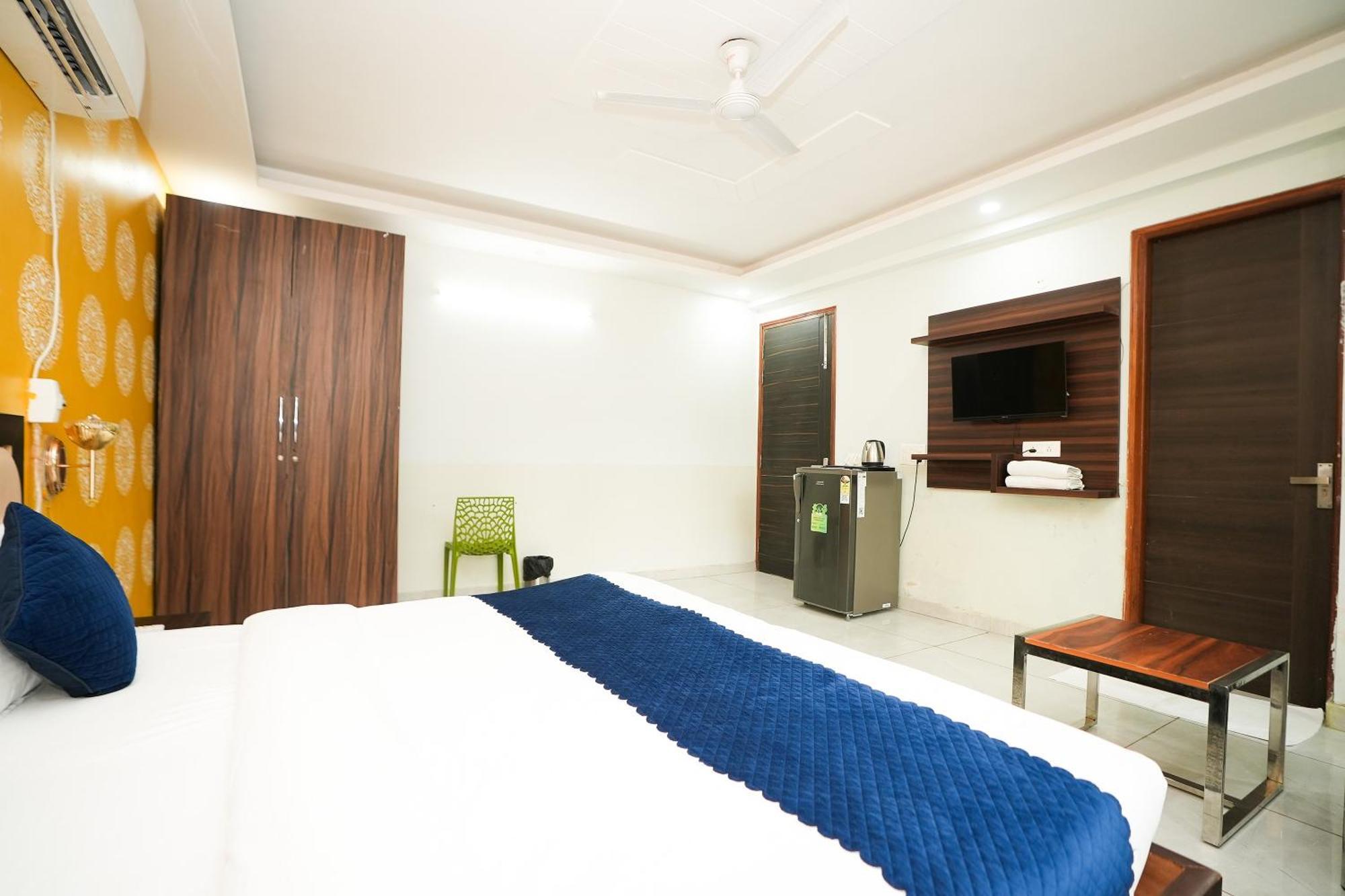 Tanvi Premium Residency Near Artemis Hospital, Gurugram Otel Gurgaon Dış mekan fotoğraf