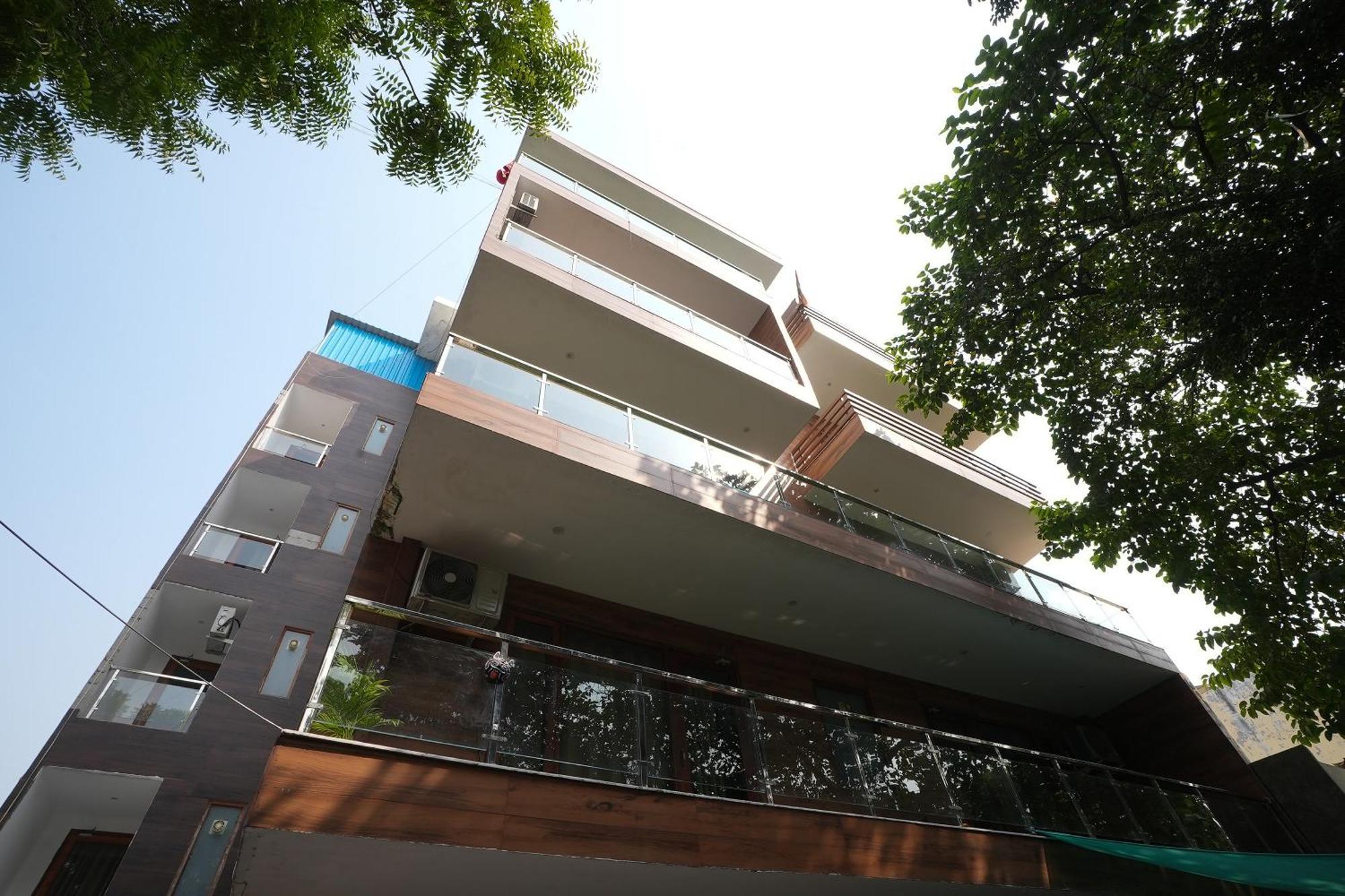 Tanvi Premium Residency Near Artemis Hospital, Gurugram Otel Gurgaon Dış mekan fotoğraf